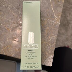 Clinique 1.7 oz wrinkle repair serum unopened got as gift